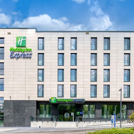 Holiday Inn Express - Fulda, An Ihg Hotel Ngoại thất bức ảnh